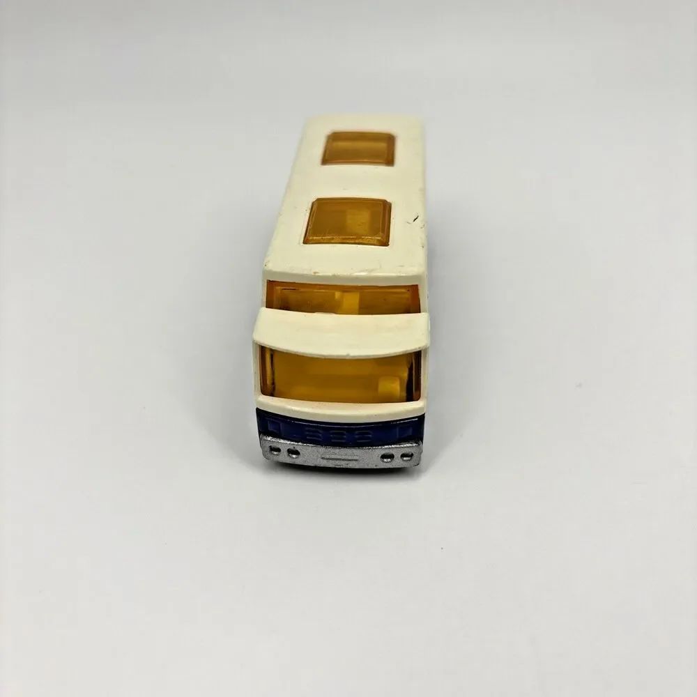 Matchbox Lesney No. 65 Airport Coach - British Airways